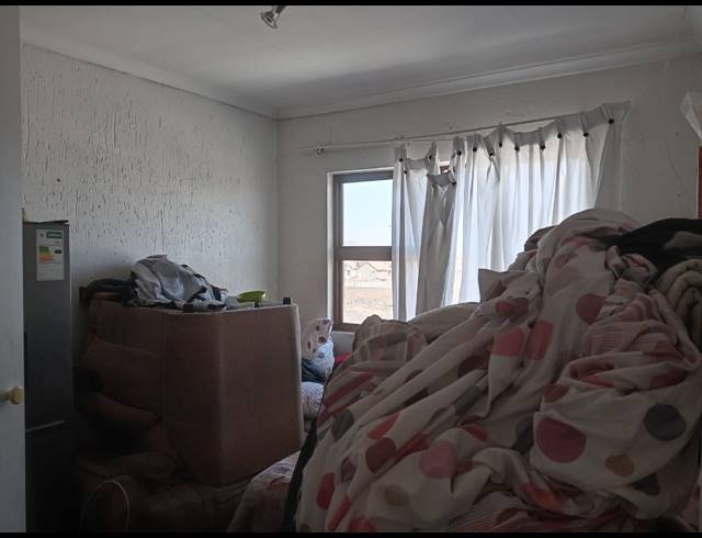 2 BEDROOM SECTIONAL TITLE FOR SALE IN BOKSBURG NORTH